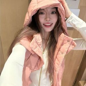 Wunder Puff 600-Down-Fill Cropped Vest